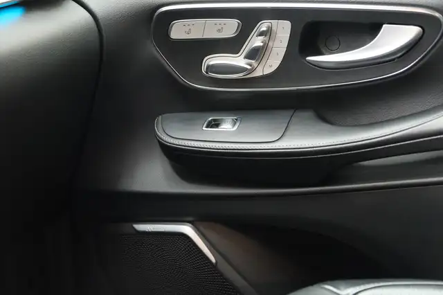 Mercedes-Benz V 300 V 300 d AVANTGARDE 4M lang | Pano | Burmester Ansicht 21