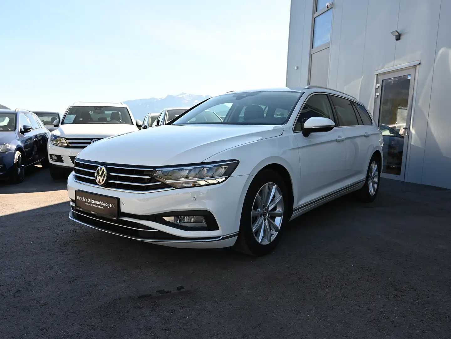 Volkswagen Passat Variant Elegance | 7 Gang DSG | Service gepflegt | Leder Weiß - 1
