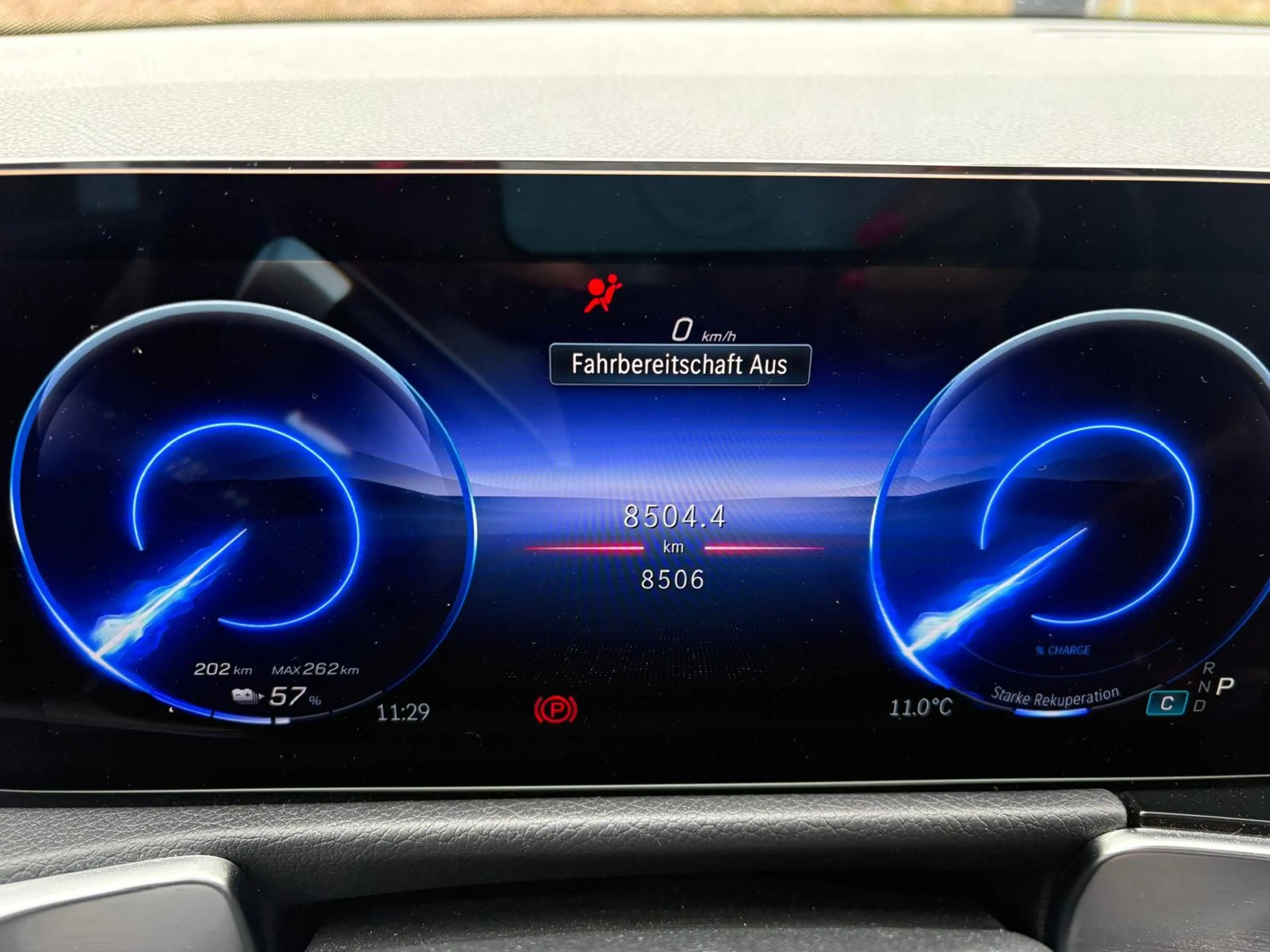 Mercedes-Benz EQB 350 4Matic (243.613) — photo 5