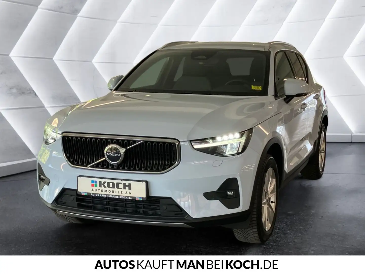 Volvo XC40 B3 DKG Core AHK LED SHZ/LHZ NAVI PDC/CAM! Bleu - 2