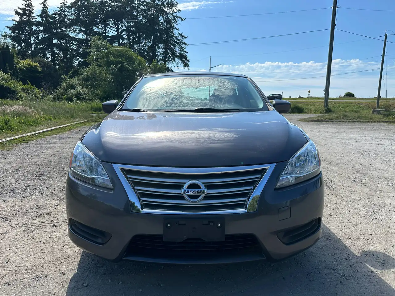 Nissan Sentra снимка Nissan Sentra