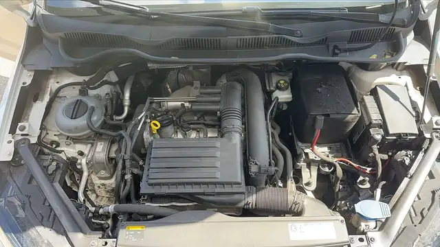 Volkswagen Golf view 15