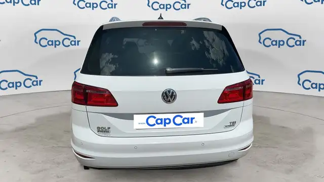 Volkswagen Golf view 3