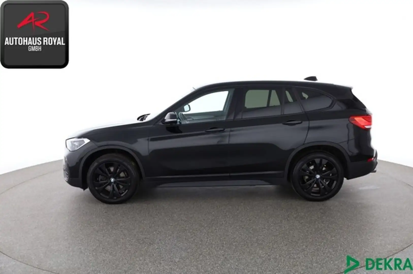 BMW X1 sDrive20d M SPORT LENKRAD HUD,KEYLESS,ACC,AHK Black - 2