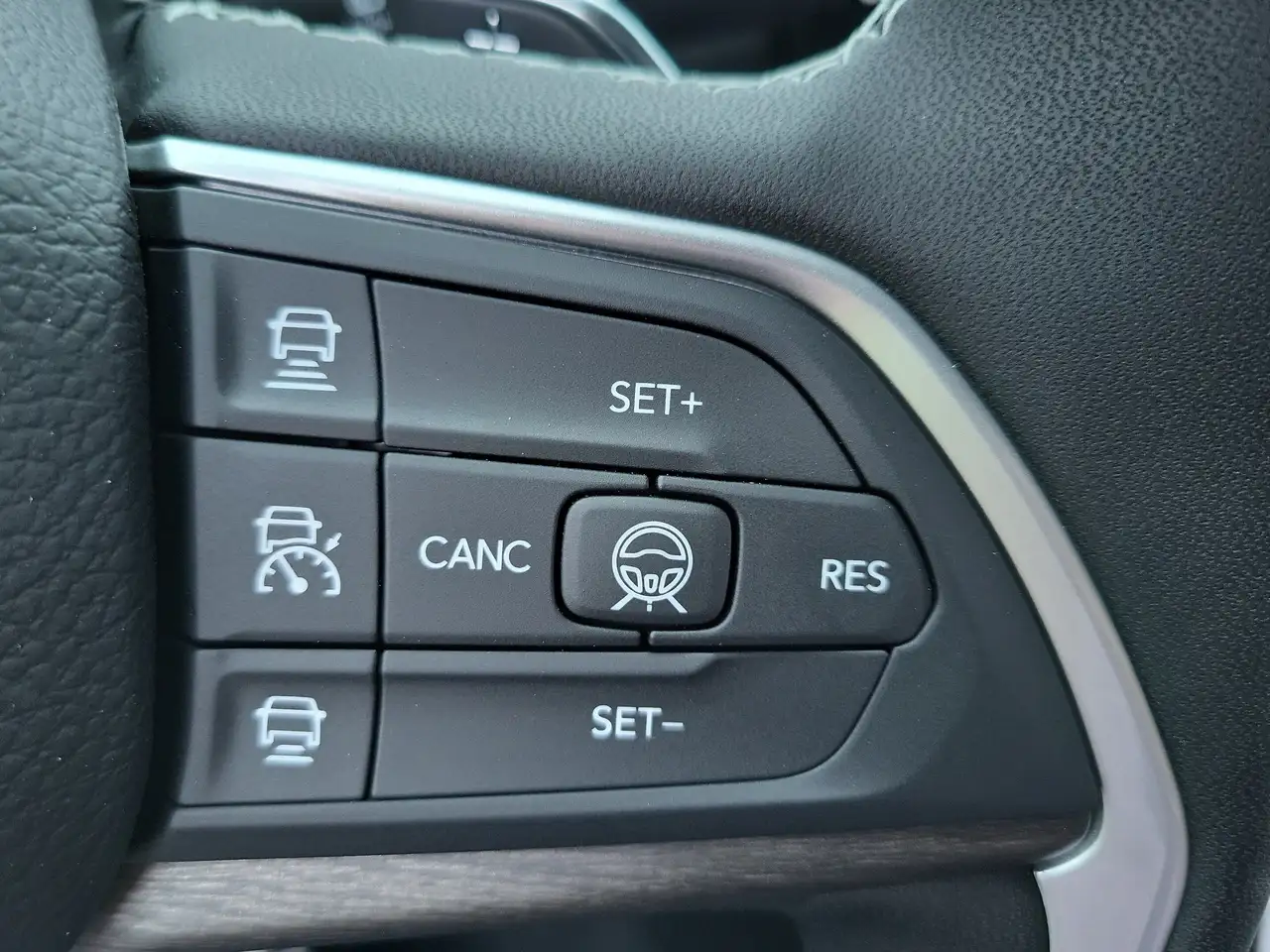 Jeep Grand Cherokee 2026 — фото 11