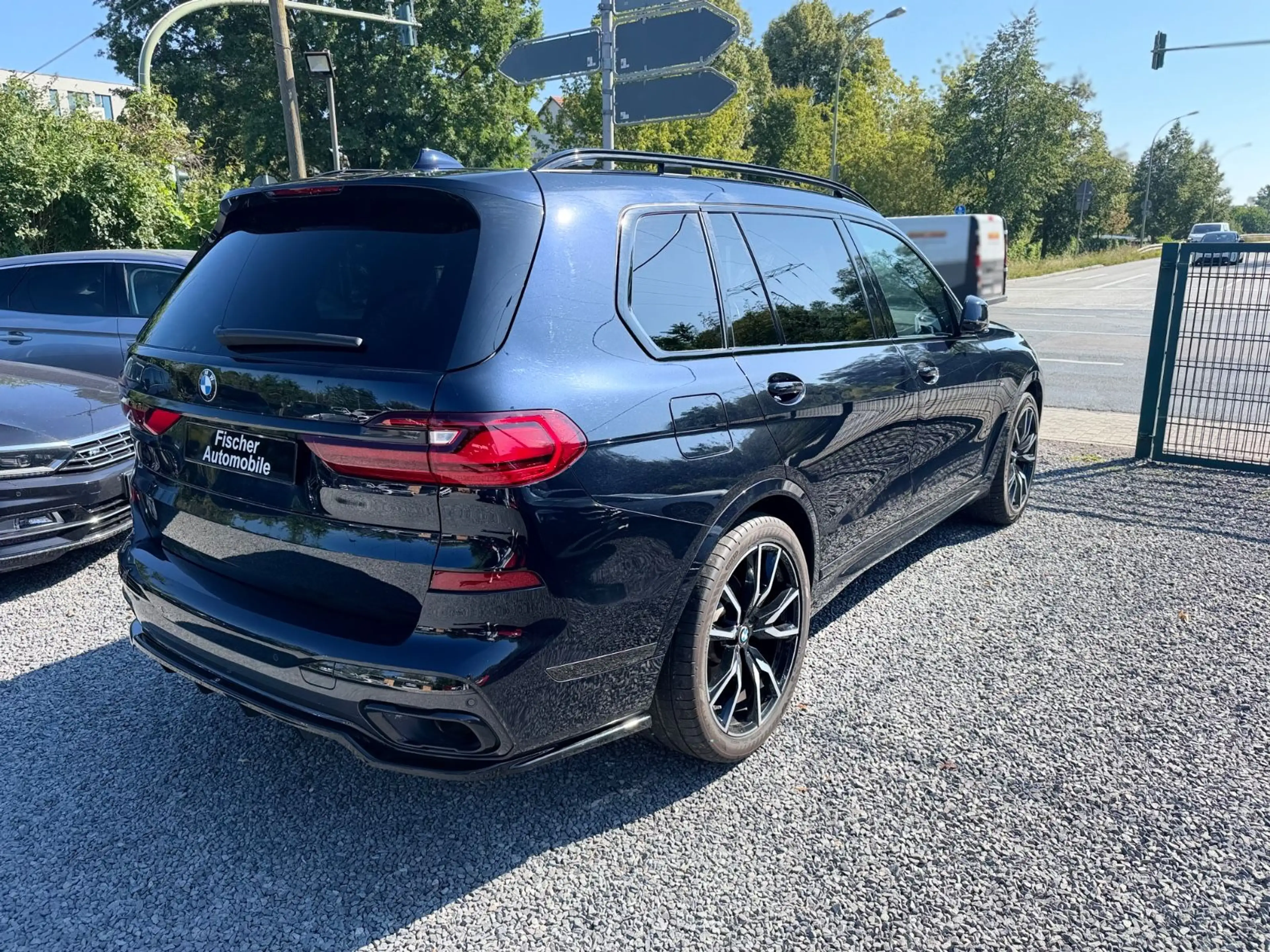 BMW X7 xDrive 30 d M Sport+LED+NAVI+LEDER+PANO+HARMA — photo 5