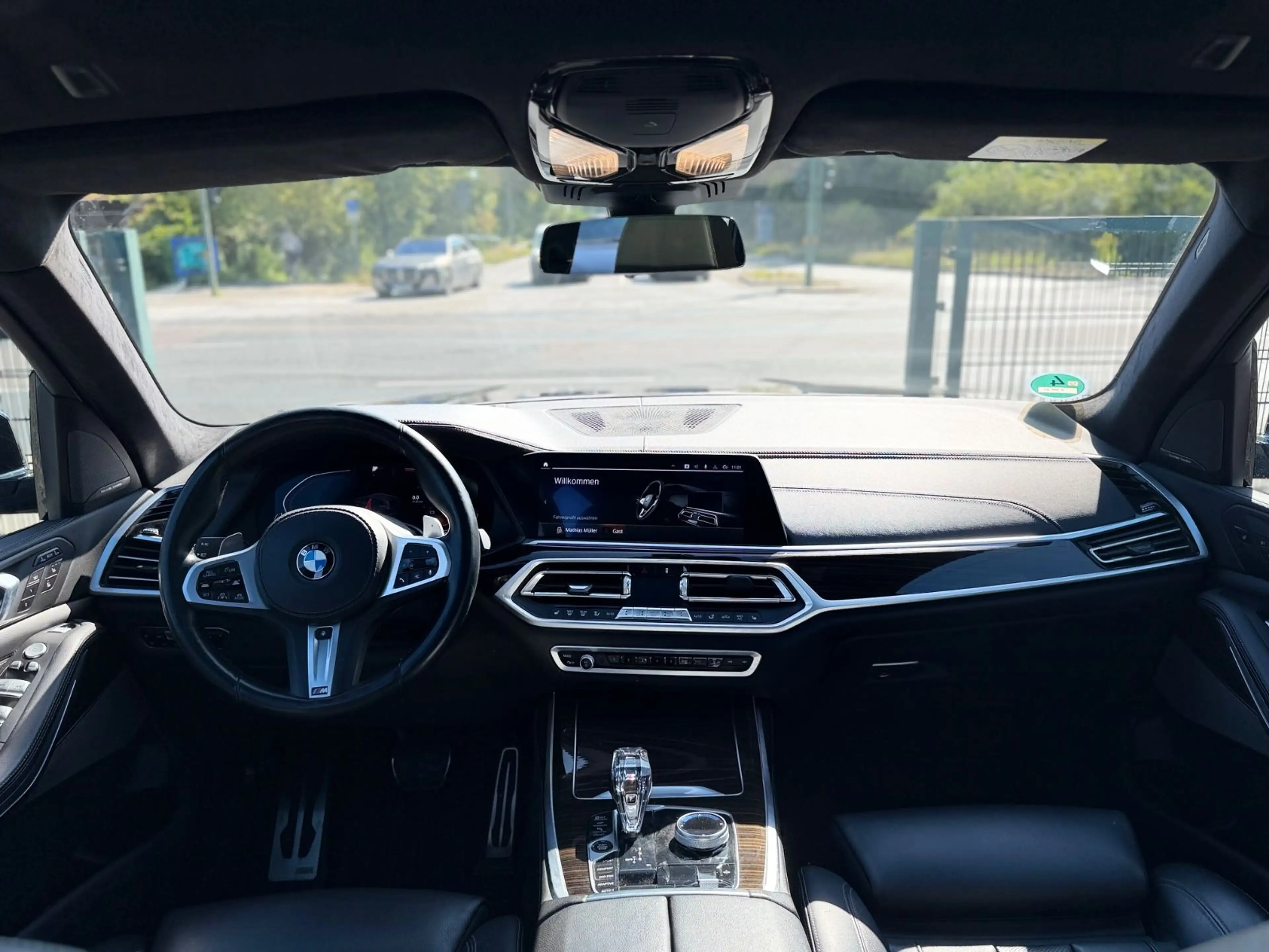 BMW X7 xDrive 30 d M Sport+LED+NAVI+LEDER+PANO+HARMA — photo 15