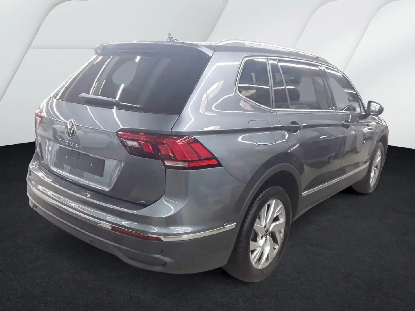 Volkswagen Tiguan Life TSI DSG Grau - 2