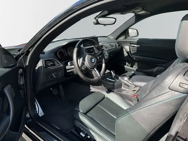 BMW M2 view 8