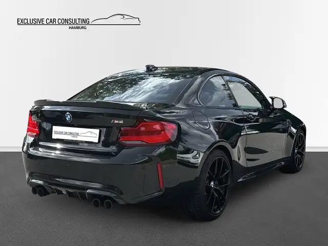 BMW M2 view 6