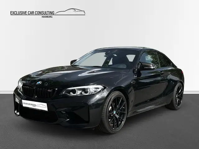BMW M2 view 3