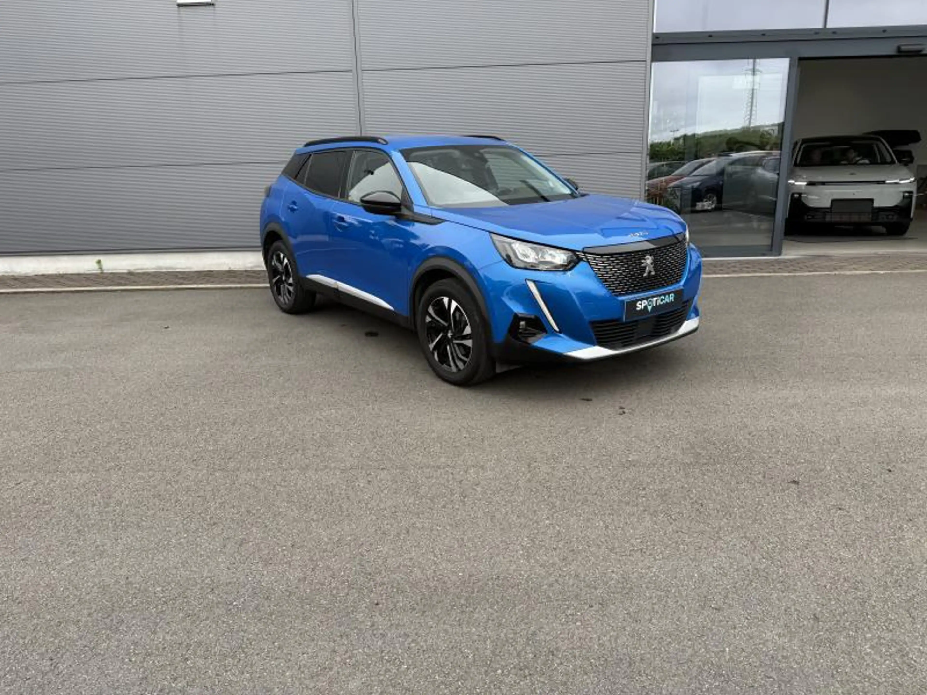 Peugeot 2008 ALLURE — photo 3