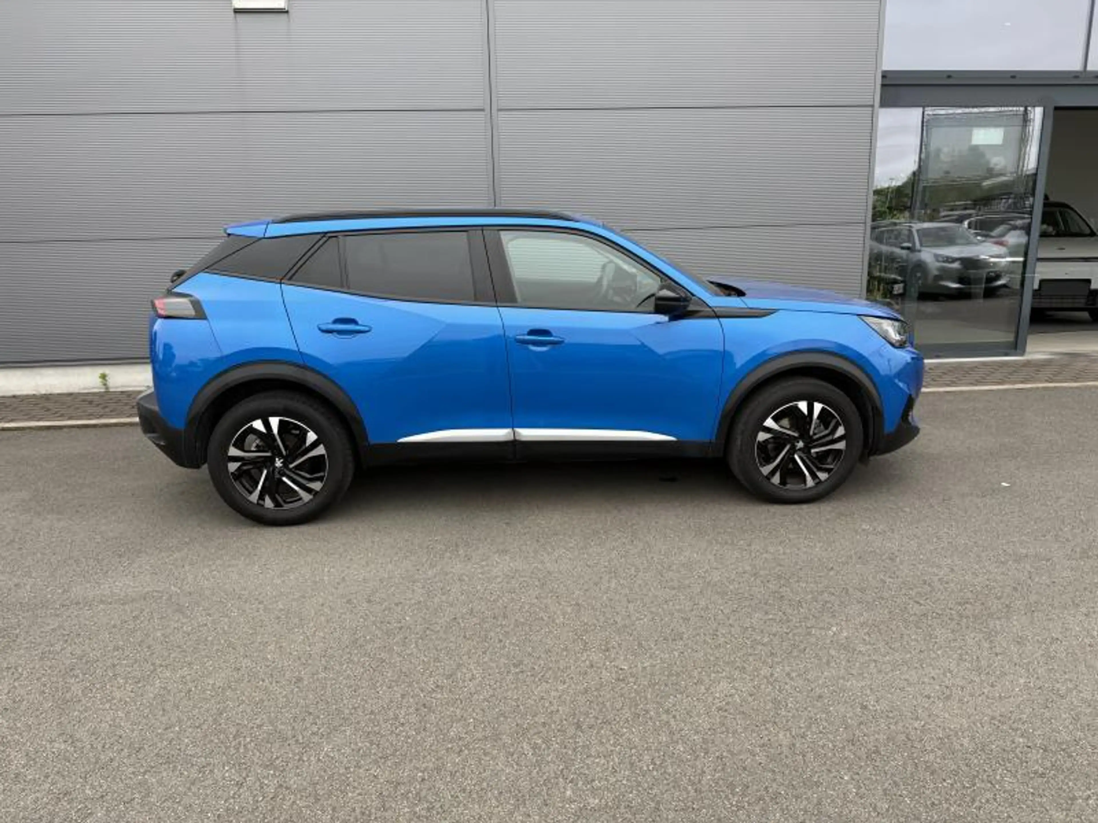 Peugeot 2008 ALLURE — photo 4