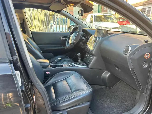 Nissan Qashqai view 3