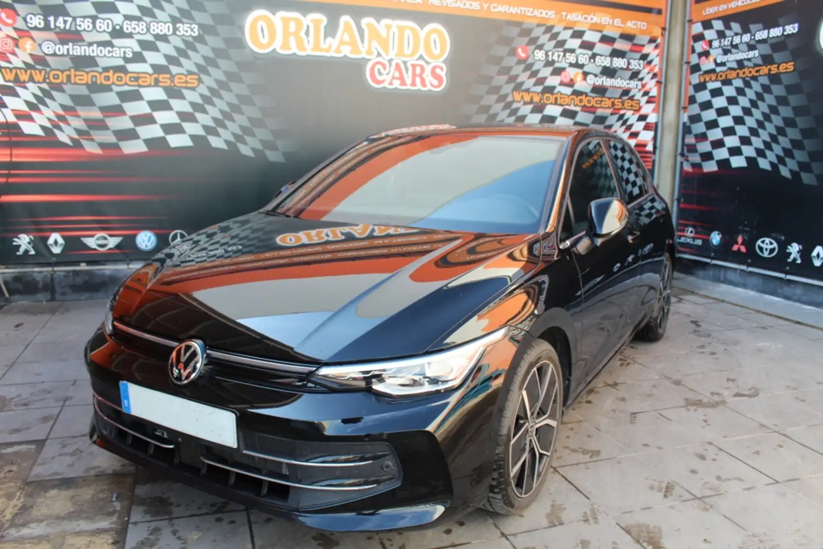Volkswagen Golf 1.5 eTSI 50 Aniversario DSG 110kW Negro - 1