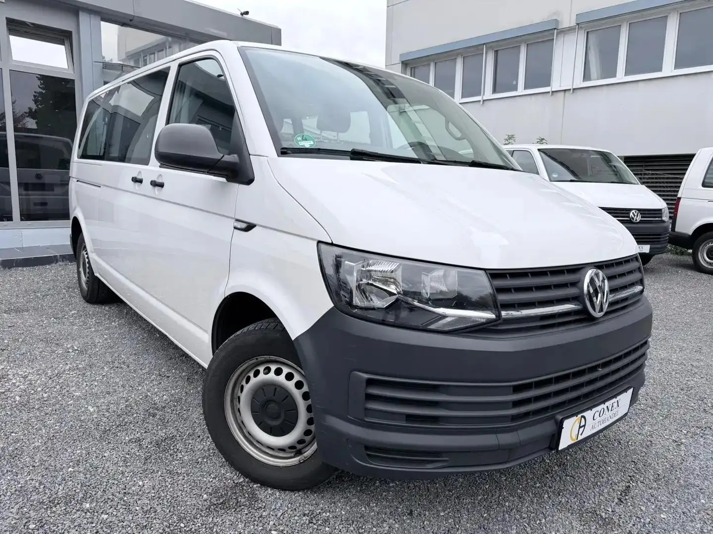 Volkswagen T6 Transporter Kombi Lang 2.0 TDI 9-SITZER KLIMA*PDC*AHK Weiß - 1