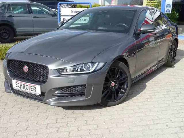 Jaguar XE XE 20d R-Sport
