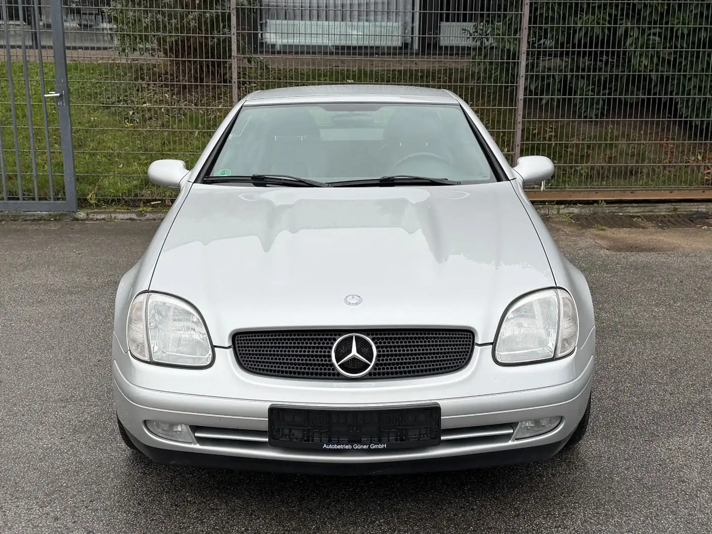 Mercedes-Benz SLK 200 1. Hand Rentnerfahrzeug Rostfrei Silber - 2