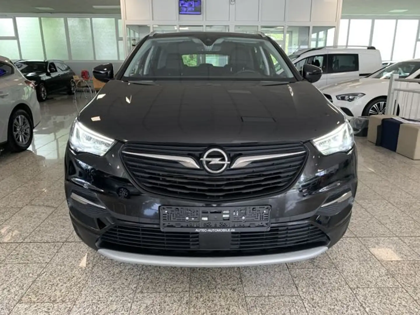 Opel Grandland X Elegance Plug-in-Hybrid LED+KAMERA Чорний - 2