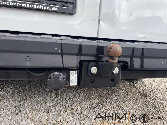 Opel Vivaro view 11