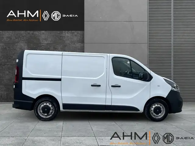 Opel Vivaro view 6