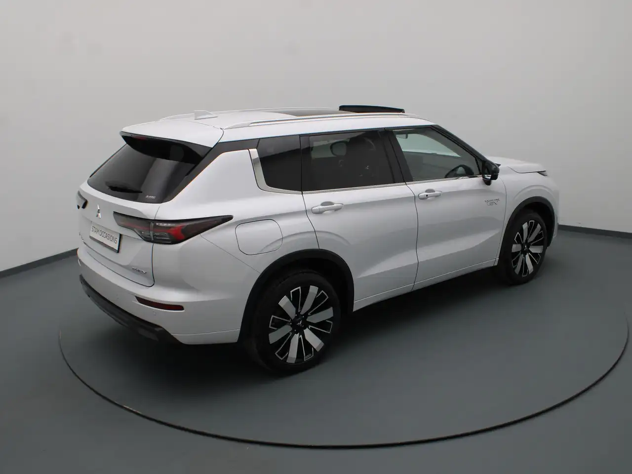Mitsubishi Outlander 2026 — фото 12
