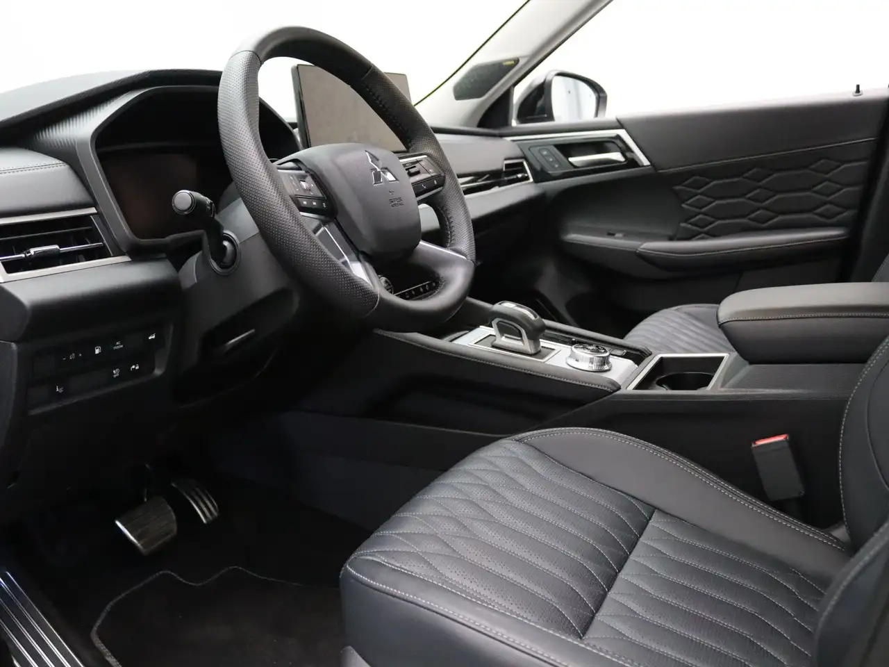 Mitsubishi Outlander 2026