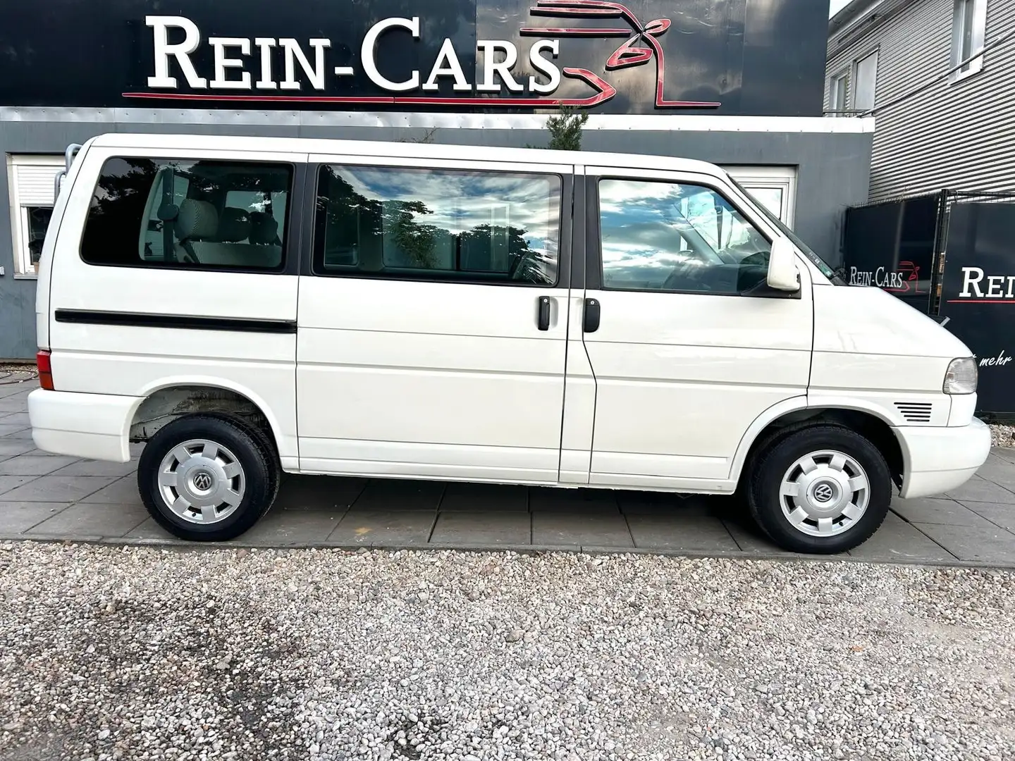 Volkswagen T4 Multivan 2.5/I.HD/TISCH/BETT/KLIMAAUT./TOP! Weiß - 2