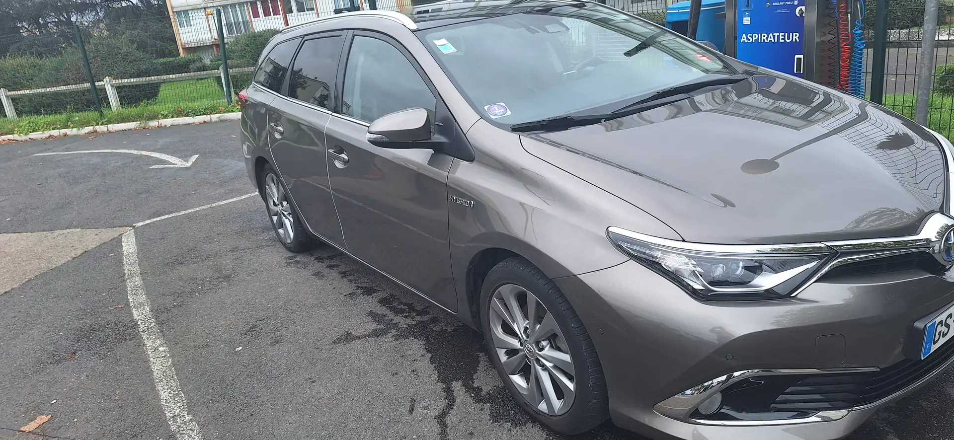Toyota Auris Auris Touring Sports Hybride 136ch Tendance Business Bronze - 2