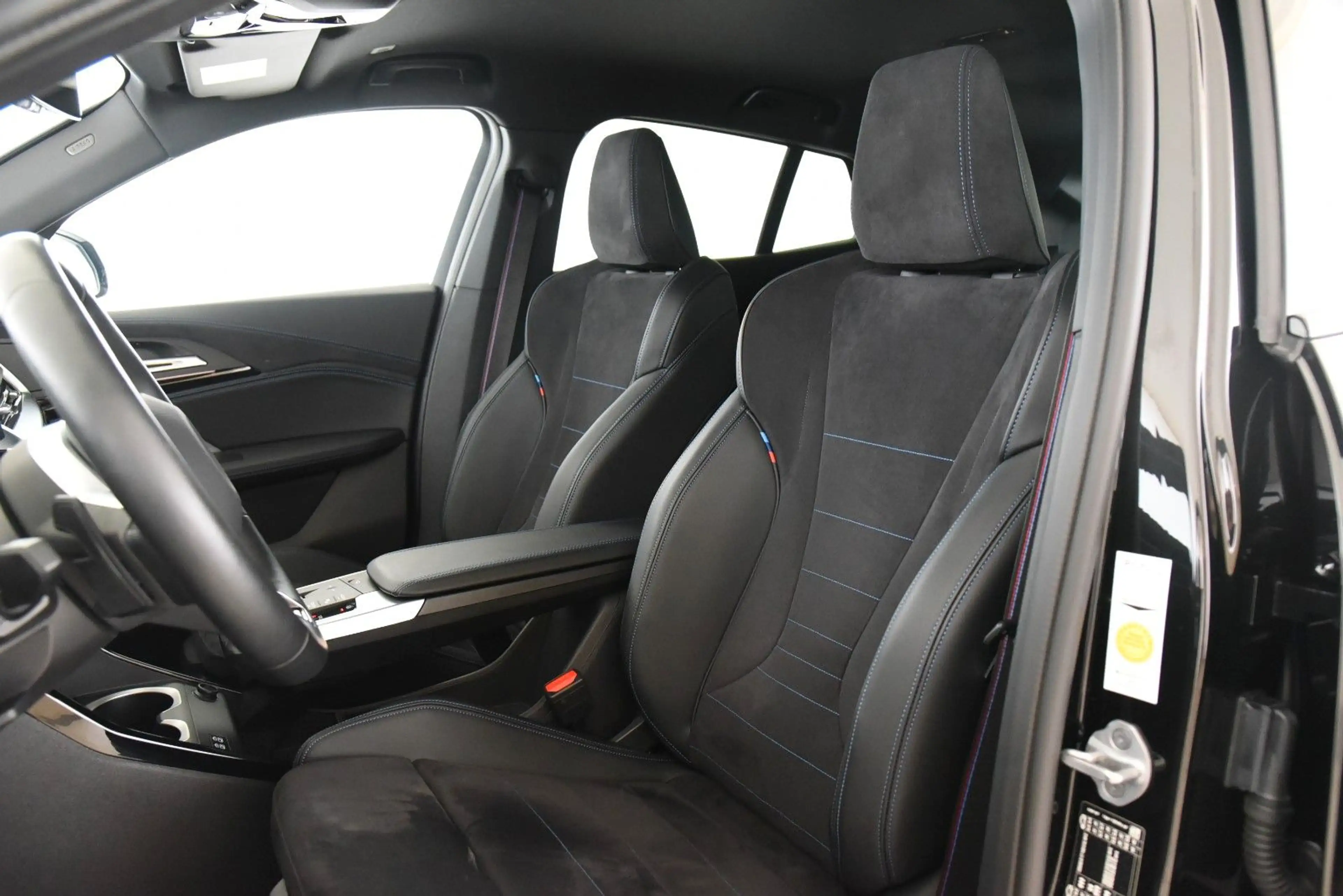 BMW X2 xDrive20d M Sport Pro AHK DriveAss+ Adapt.LED — photo 5