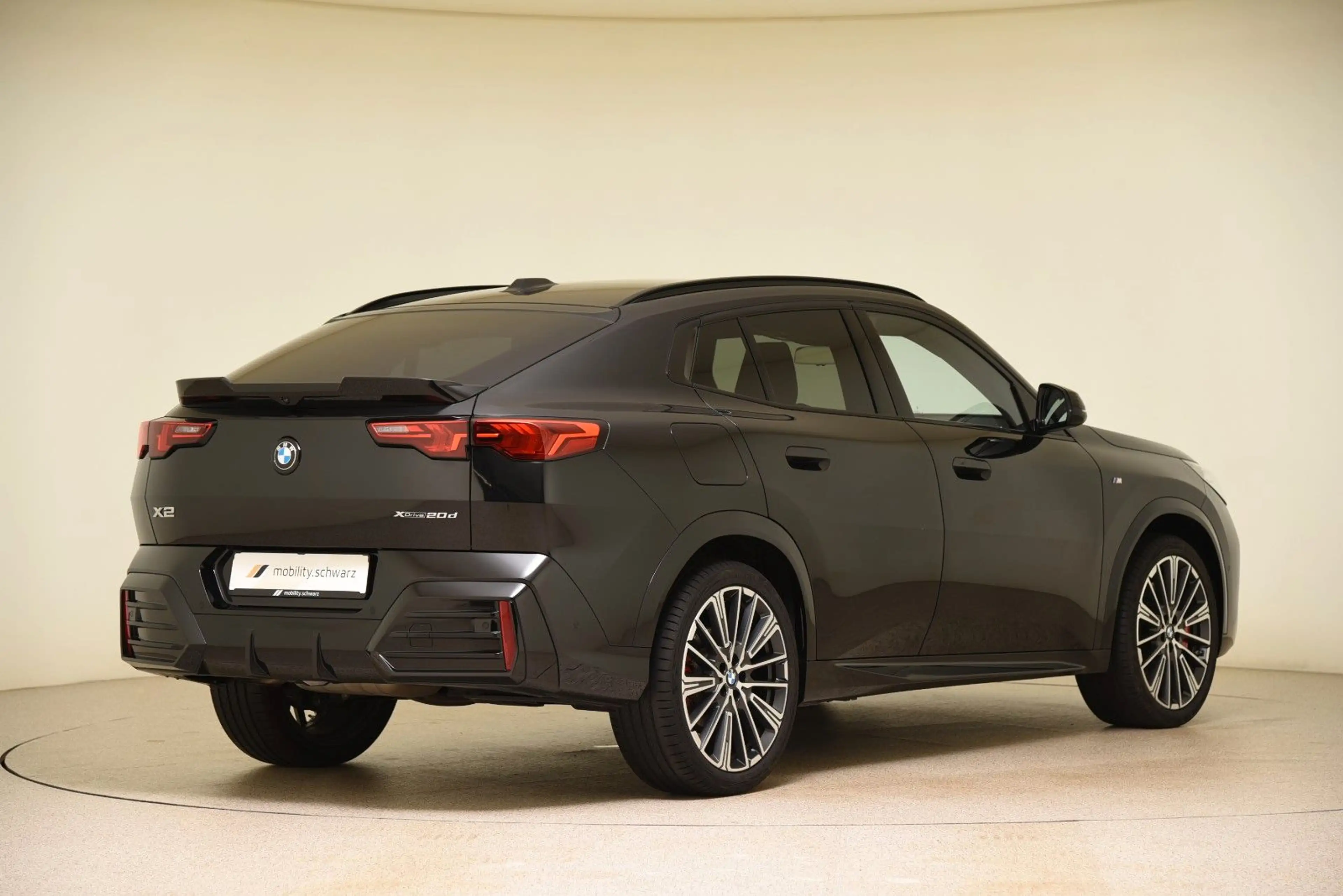 BMW X2 xDrive20d M Sport Pro AHK DriveAss+ Adapt.LED — photo 3