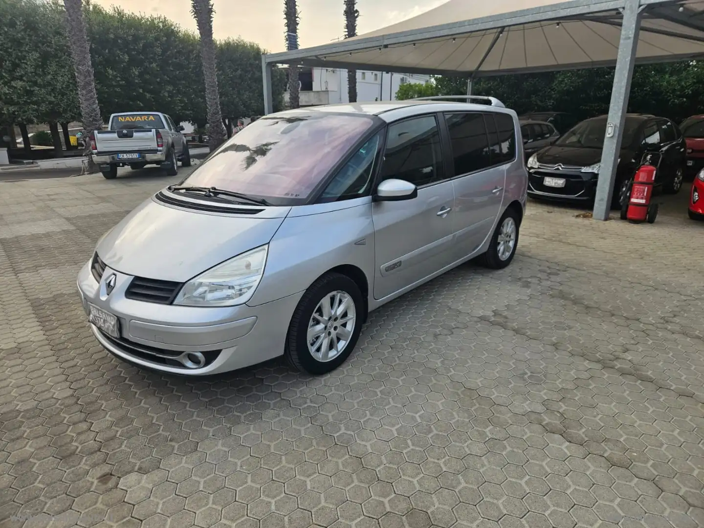 Renault Espace 2.0 dCi 175 CV Luxe Zilver - 1