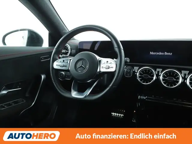 Mercedes-Benz Cla view 13