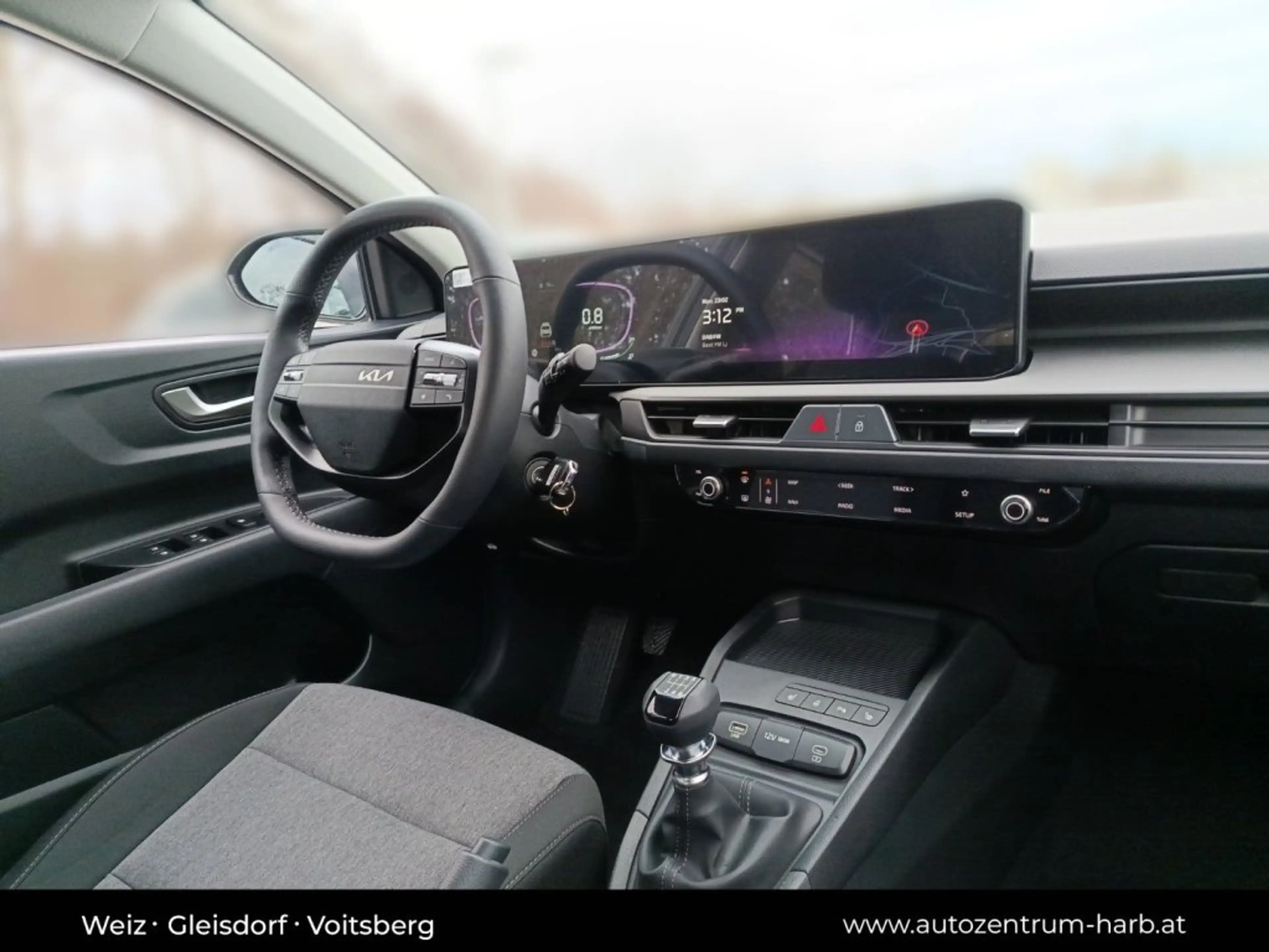 Kia Stonic /TITAN/1.0 TGDI/MT6/100/MY26 — photo 25