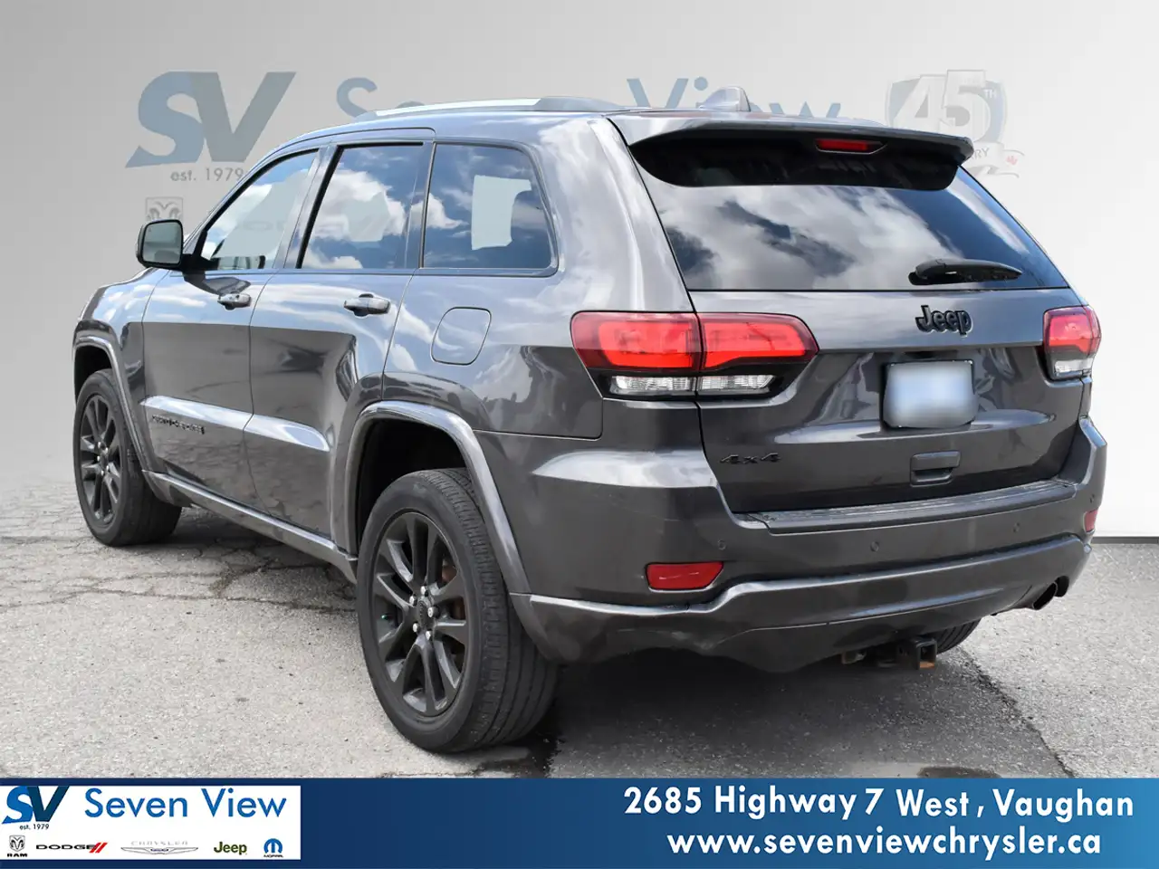 Jeep Grand Cherokee снимка Jeep Grand Cherokee