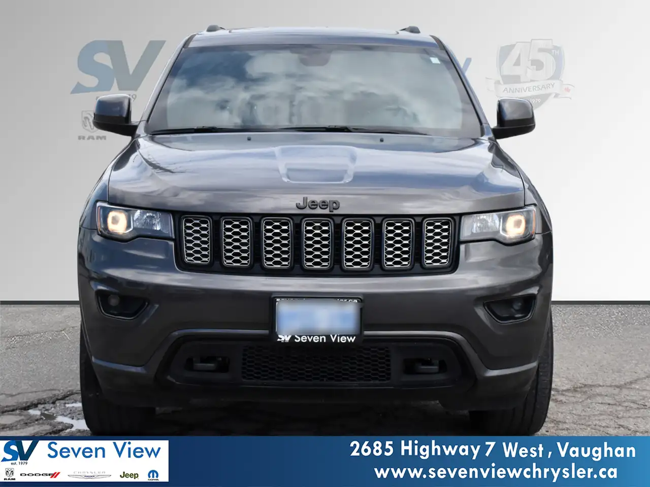 Jeep Grand Cherokee снимка Jeep Grand Cherokee