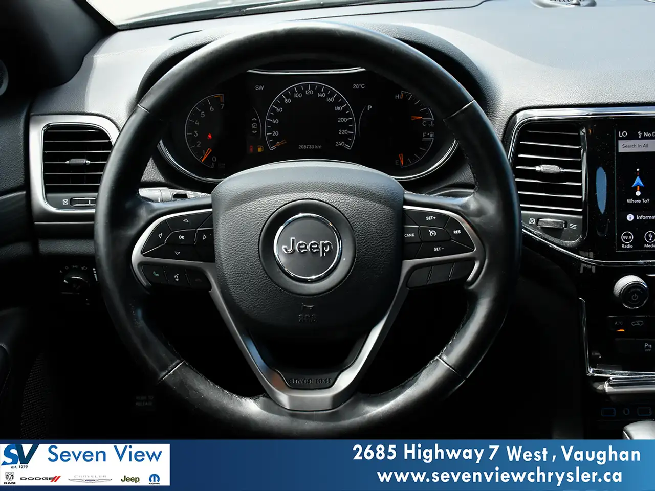 Jeep Grand Cherokee снимка Jeep Grand Cherokee
