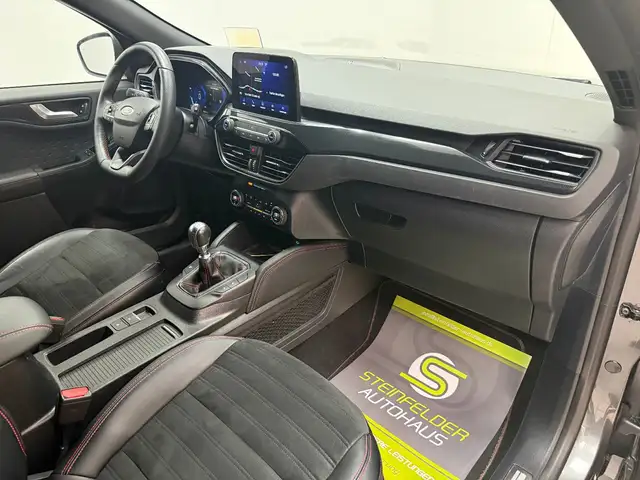 Ford Kuga view 10