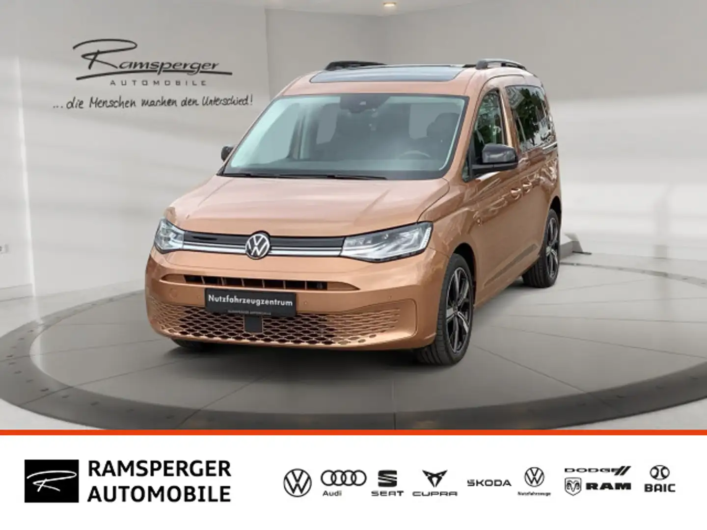 Volkswagen Caddy 2.0 TDI DSG Move ACC LED Navi Standh. Kame Brun - 1