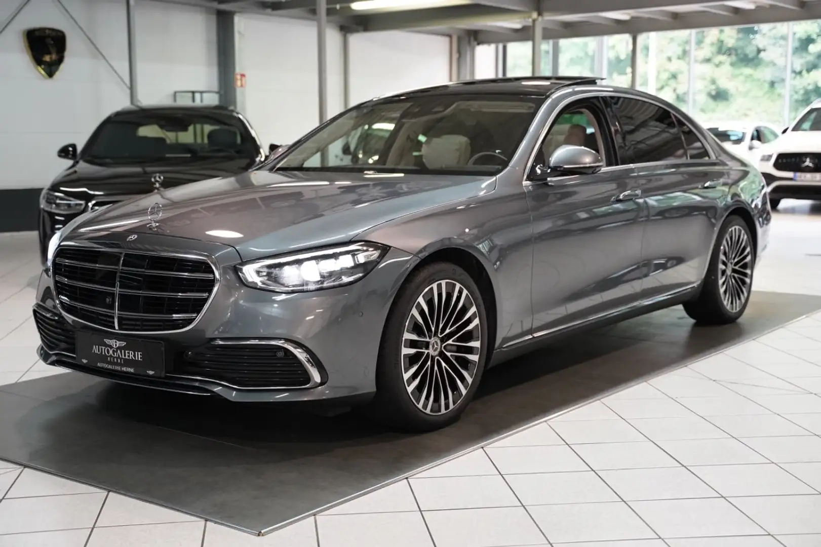 Mercedes-Benz S 350 d LANG EXCLUSIVE*HAL*PANO*3xTV*LIEGEFUNKT. Grau - 1