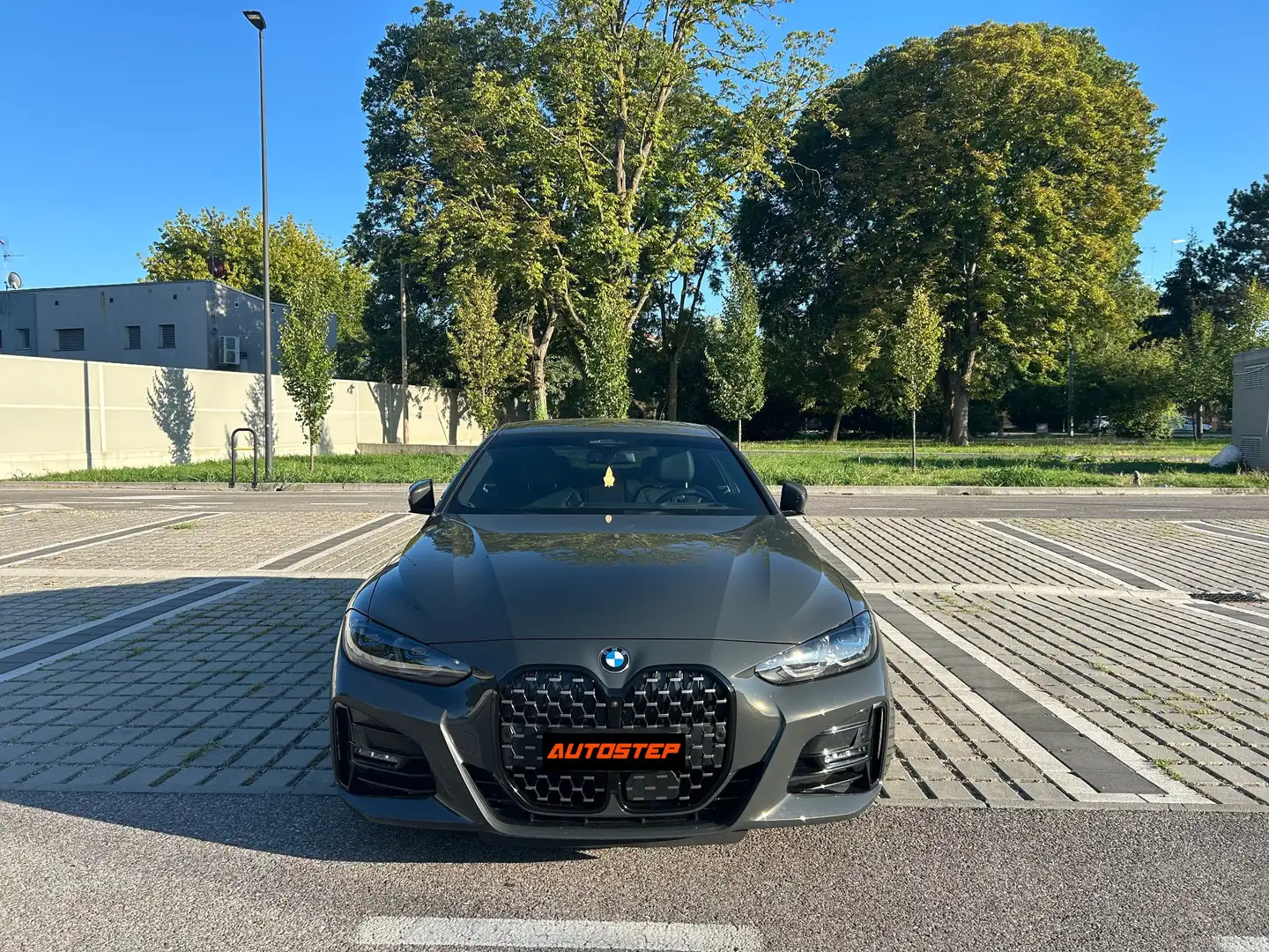 BMW 420 Coupé Msport 2.0 48V Grau - 1