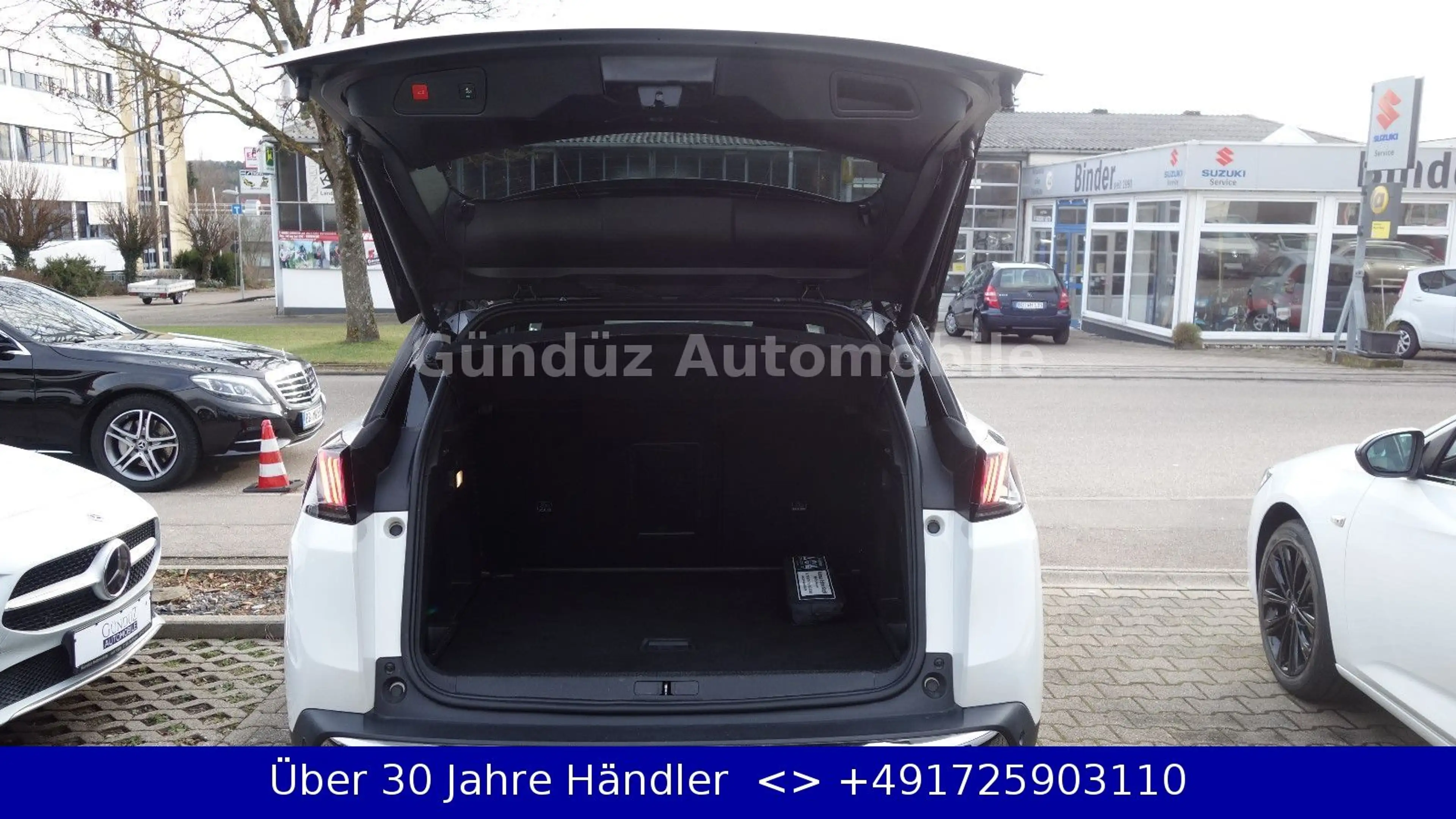 Peugeot 3008 1.5 BlueHDI GT-Line*LED*NAVI*LEDER*AHK — photo 9