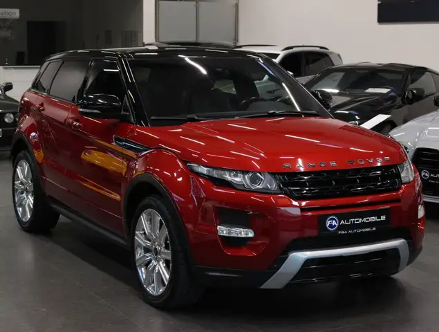 Land Rover Range Rover Evoque view 2