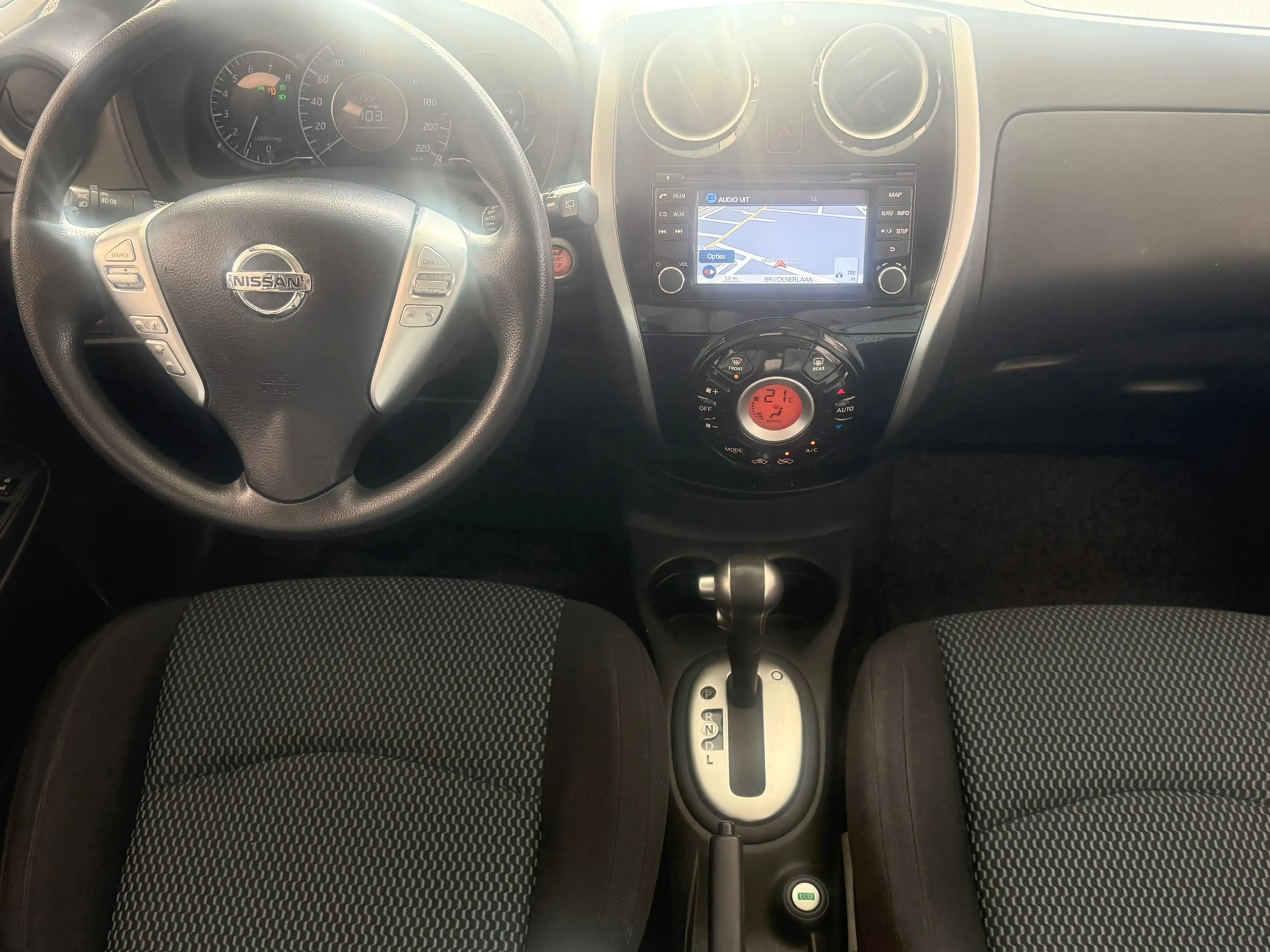 Nissan Note 1.2 DIG-S AUTOMAAT | BLUETOOTH | NAVI | CRUISE | N — photo 2