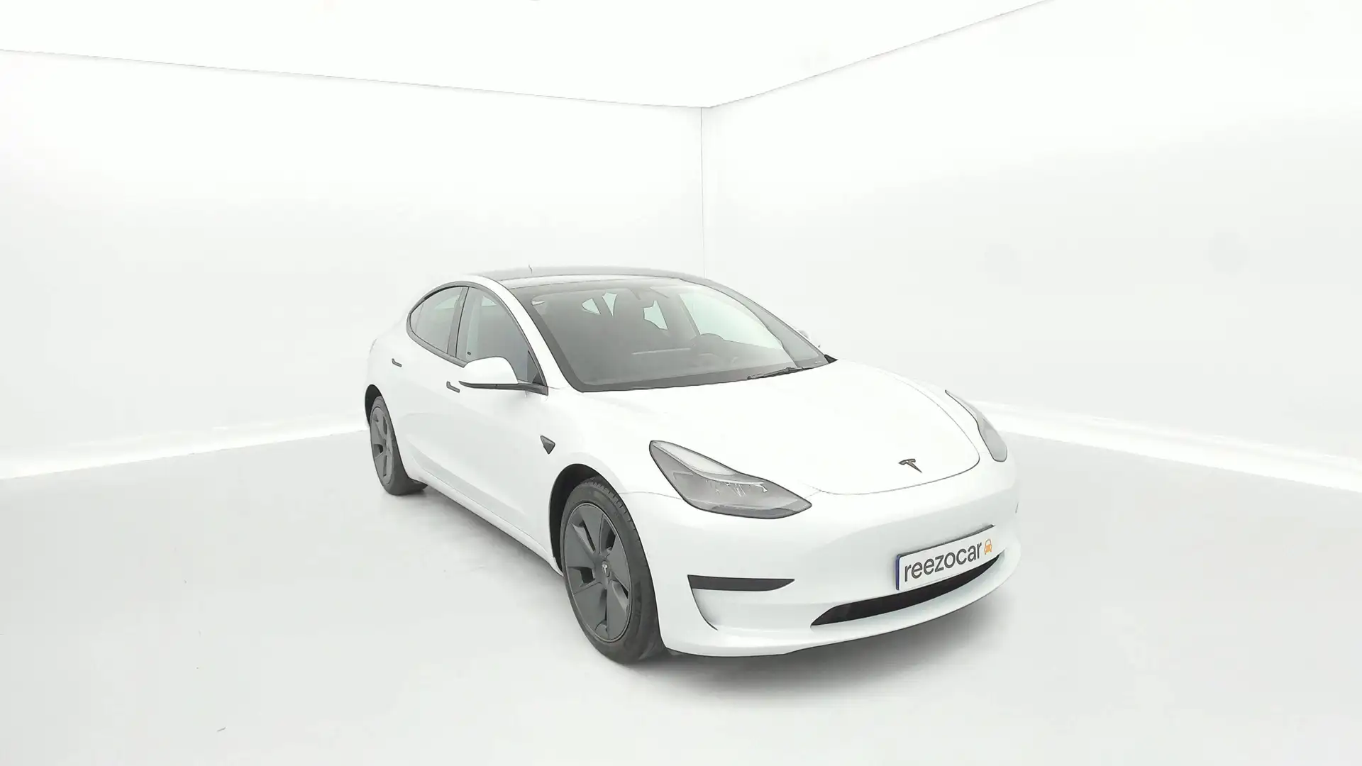 Tesla Model 3 MODEL 3 Autonomie Standard Plus RWD Blanc - 2