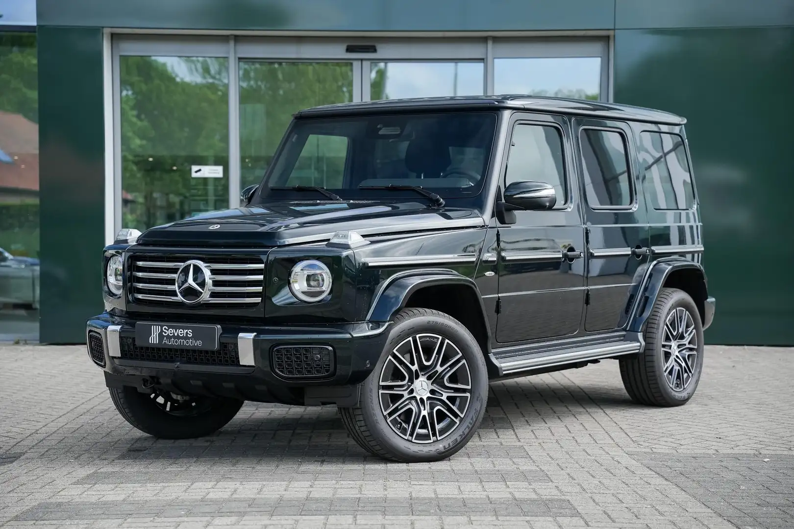 Mercedes-Benz G 580 G met Technologie EQ AMG exterieur | EXCLUSIVE int Grün - 2
