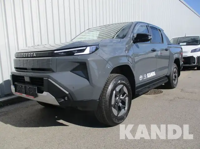 Toyota Hilux 4x4 Double Cab Electric W Executive ACC+LM