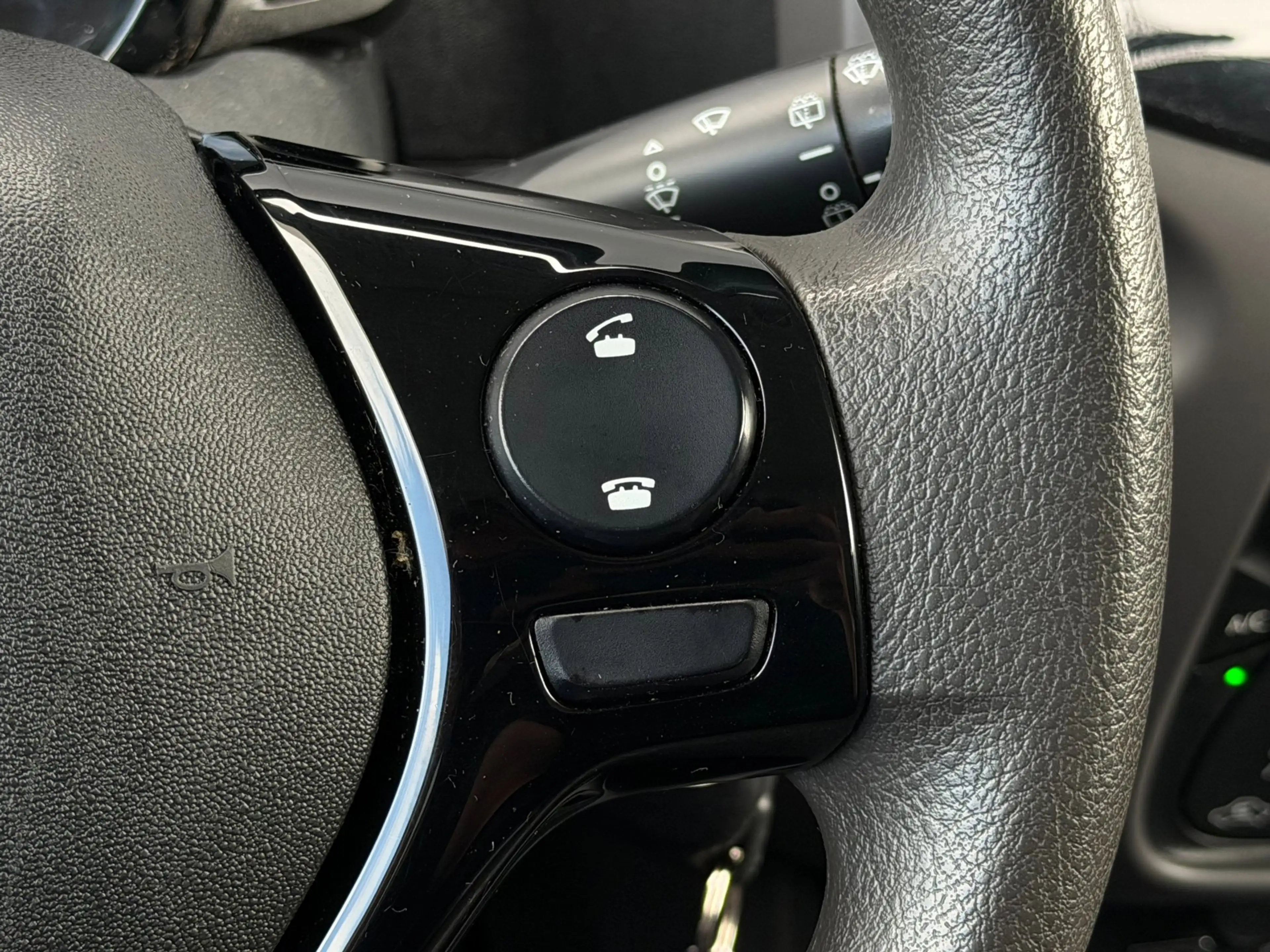 Peugeot 108 1.0 e-VTi Active Camera|DAB|Airco|Carplay|Bluetoot — photo 4