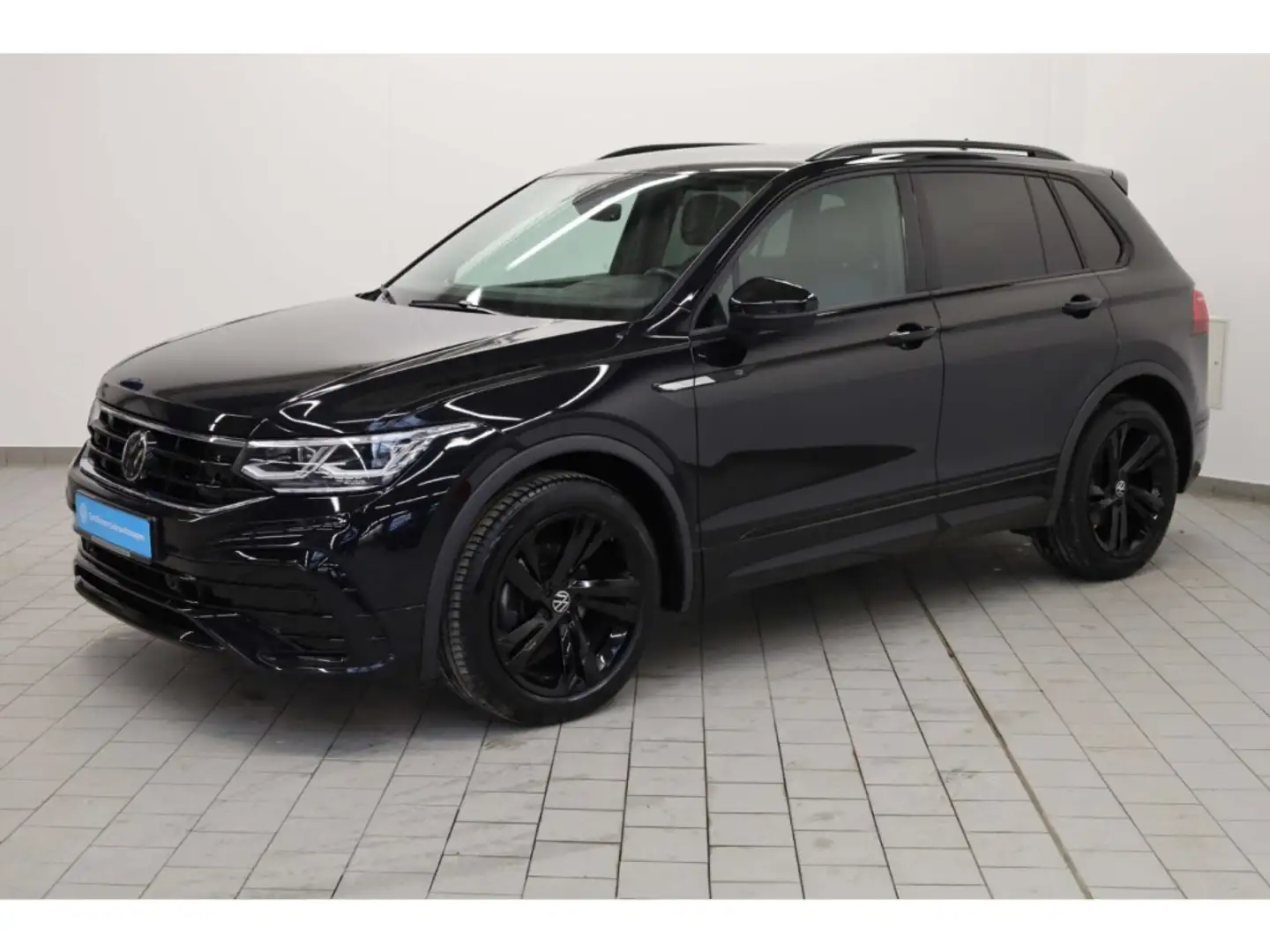 Volkswagen Tiguan 1.5 TSI BMT OPF R-Line Schwarz - 2