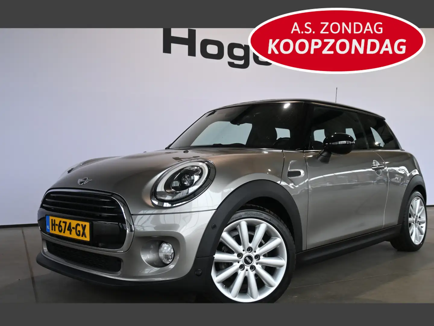 MINI Cooper Mini 1.5 Chili Serious Business Cima Navigatie Sto Grijs - 1